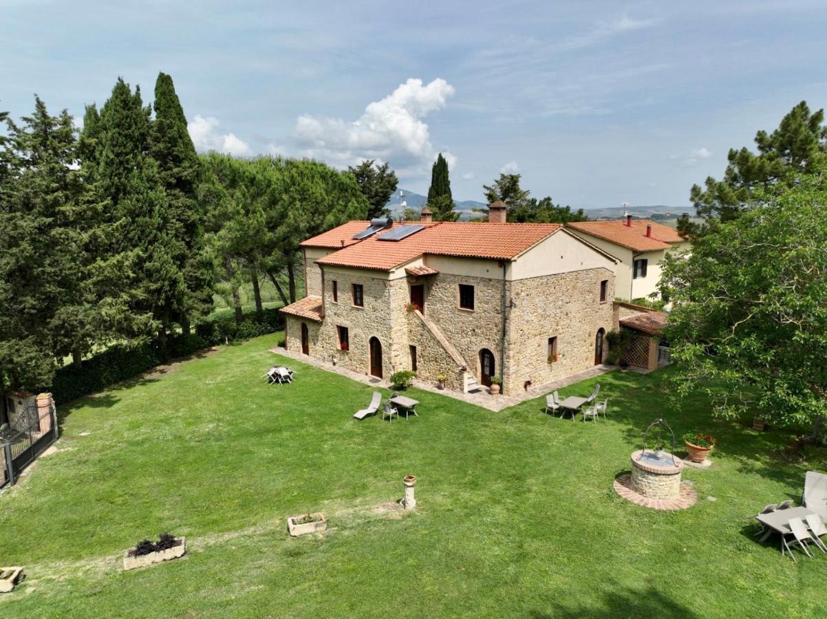 Agriturismo L'Antica Quercia Pomarance Exterior photo